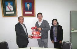 รับมอบกระเช้าเนื่องในวันปีใหม่ 2564