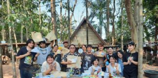 Work Shop การทดลองประดิษฐ์ผลิตภัณฑ์ชุมชนจากวัสดุท้องถิ่น